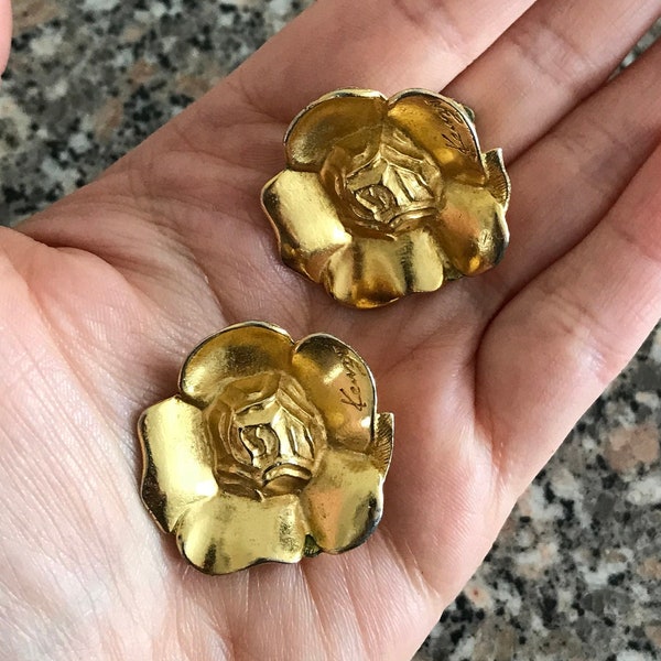 80s 90s vintage | KENZO | designer clip-on earrings | gold plated flower earrings | Paris France | floral romantic