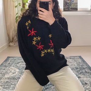 vintage sweater | FLAM | size medium | black wool-blend sweater | floral embroidery