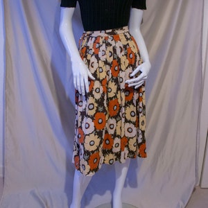 70s vintage | Mondi | floral summer skirt | size extra small | Made in West Germany | earth tones