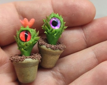 Mini  cactus for Blythe with eye.  Miniature Halloween plants. Mini flowers for dollhouse.