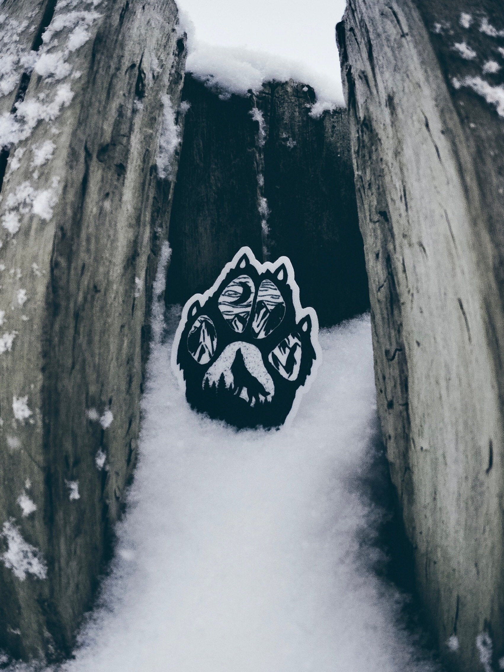 Wolf Paw Vinyl Decal Sticker Howling at the Moon Wolf Dog Etsy