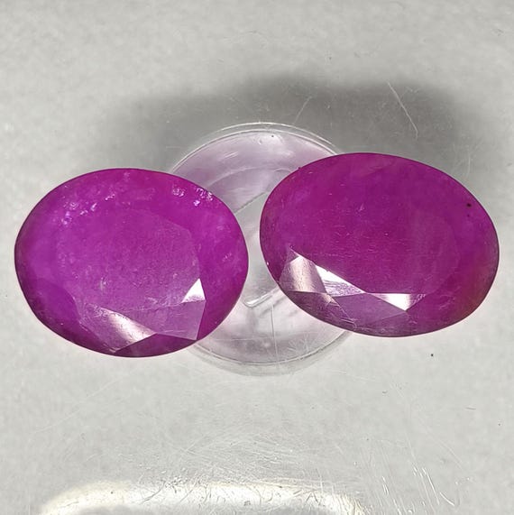 10 Ct Natural Nailing Round Cut Burmese Red Ruby GIE Certified Loose