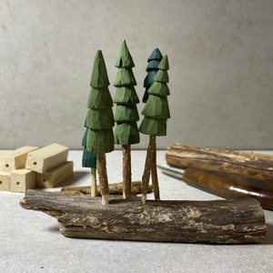 Beginner Wood carving Forest Kit | Woodland Driftwood Wood Carving Kit | How to Carve Trees |  Woodland Whittling Kit | Whittling Tool