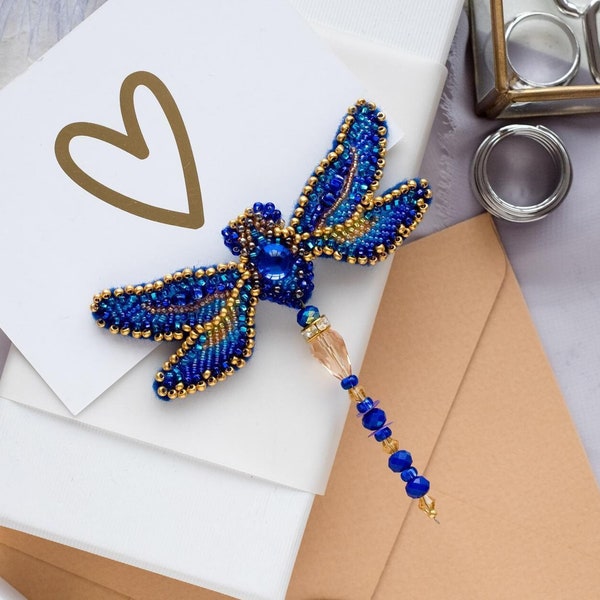 DIY Jewelry making kit "Dragonfly", Seed beaded brooch, Bead Embroidery Kit A05