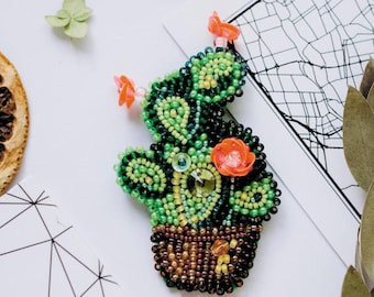 DIY Jewelry making kit "Cactus", Seed beaded brooch, Bead Embroidery Kit A04