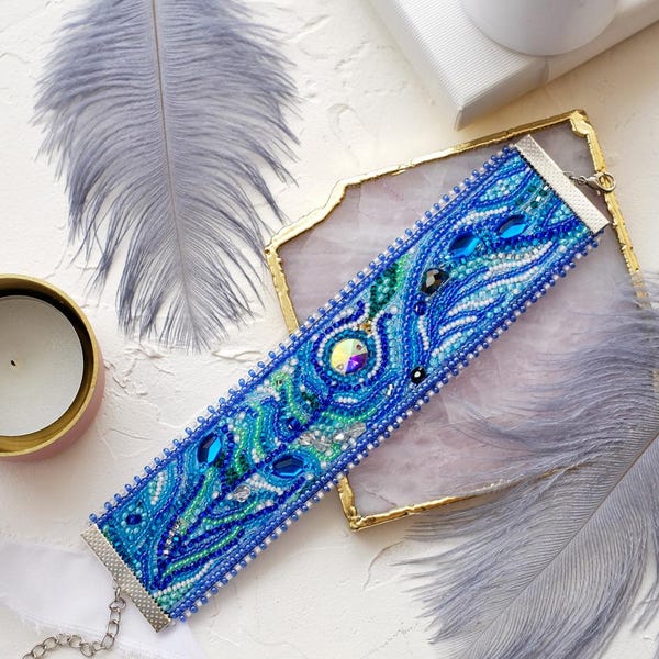 DIY Beaded bracelet kit "Feather touch" / Bead embroidery / Jewelry making kit / Handmade Bracelet kit / Gift for women