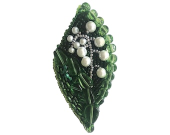 Beadwork kit for creating brooch "Lily of the valley", DIY Jewelry making kit, Seed beaded brooch, Bead Embroidery Kit