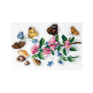 DIY Counted Cross Stitch Kit &quot;Favorite garden&quot;, Embroidery kit, DIY Craft Kit, Home decor