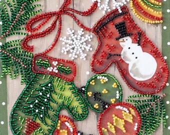 Mini Bead Embroidery Kit "Holiday trivia" | DIY Beadwork Kit on Printed Canvas, Craft Kit for Adults