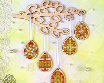 DIY イースターエッグキット、イースターエッグパターン、木製キットのビーズ刺繍、刺繍用の木製ブランク、イースターの室内装飾、イースターのギフト