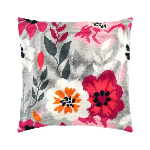 Needlepoint//Tapestry Pillow Cover DIY Kit /"Tropical Sunset/"