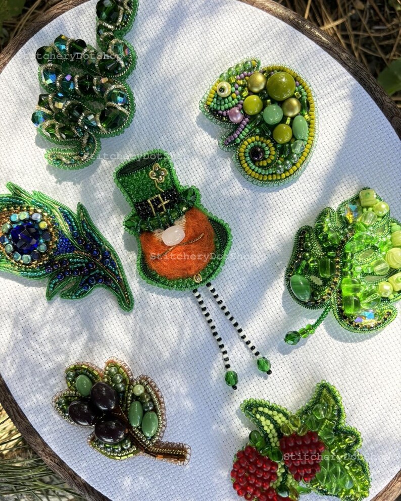 Beadwork Kit for Creating Brooch "chameleon", DIY Jewelry Making Kit ...