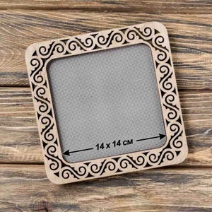 Embroidery frame on magnets| Wooden hoops | Wood frame holder | Cross stitch needlework