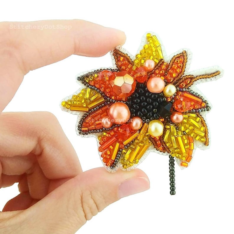 Beadwork kit for creating brooch Sunflower, DIY Jewelry making kit, Brooch Pin kit, Seed beaded brooch, Bead Embroidery Kit