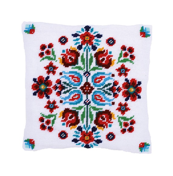 At The Beach Needlecraft Kits Vervaco Cross Stitch Kit Cushion