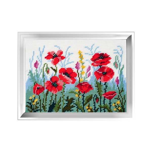 DIY Printed Tapestry kit "Poppies" 10.6x14.2 in / 27x36 cm, Needlepoint Kit, Embroidery kit, Printed Canvas