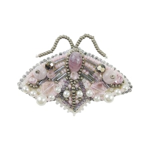 Perlenarbeit kit für die Herstellung von Brosche &quot;&quot;Flieder Schmetterling&quot;&quot;, DIY Schmuckherstellung kit, Brosche Pin kit, Perlenbrosche, Bead Embroidery Kit.&quot;