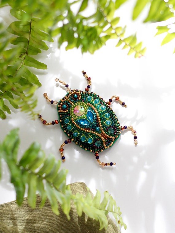 DIY Jewelry making kit "Mau-sit-sit", Seed beaded brooch, Bead Embroidery Kit A05