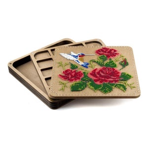 Kit de broderie de perles bricolage « Colibris et roses », plateau organisateur de perles en bois avec couvercle en bois, étui de rangement pour perles de rocaille, boîte à perles