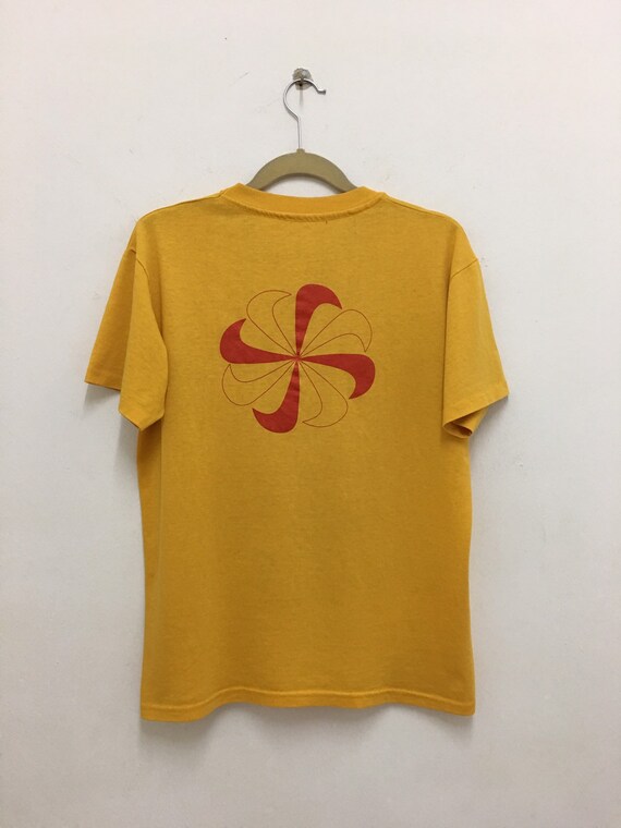 nike pinwheel t shirt