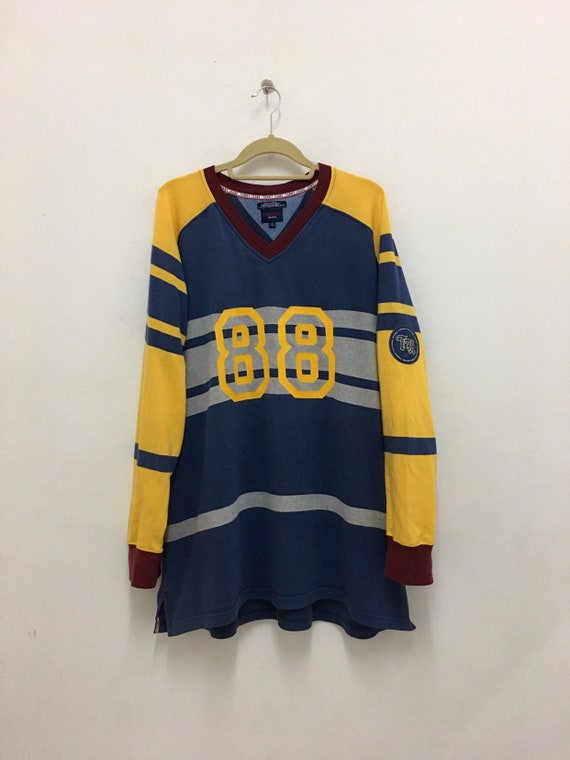 tommy jeans sweatshirt