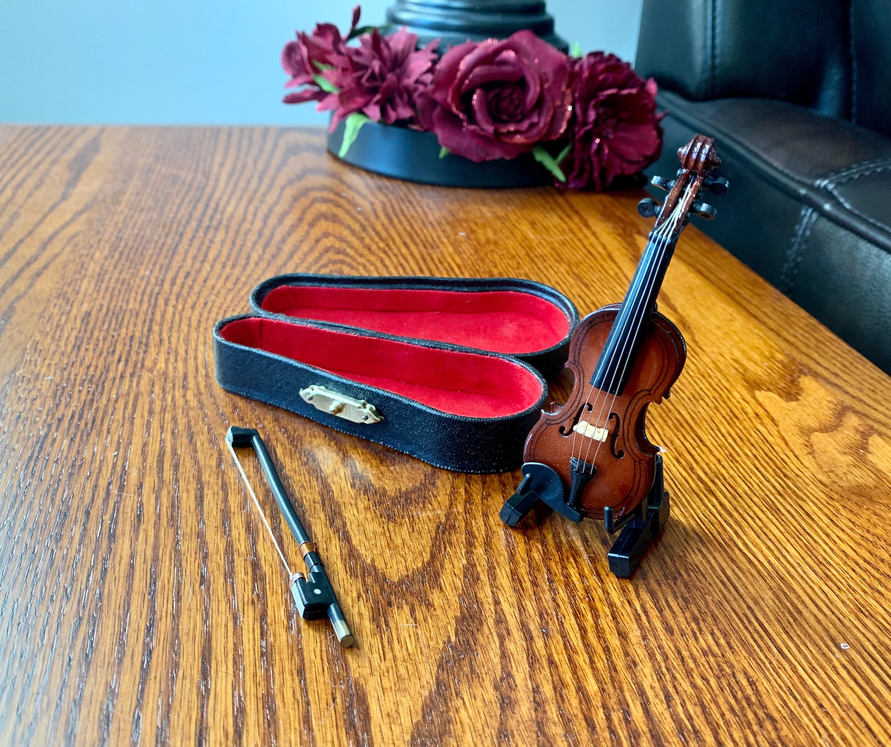 Miniature violin sale small