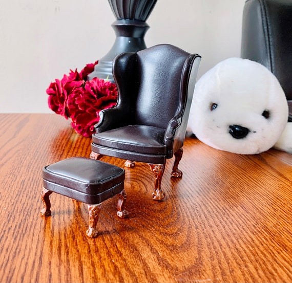 Leather wing 2024 chair and ottoman