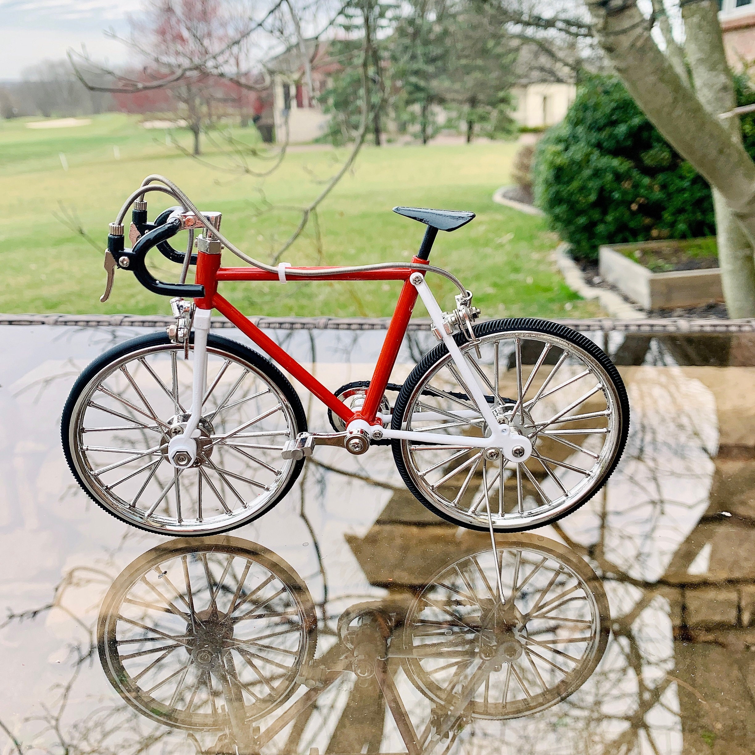 Ornements de vélo 1: 10 Échelle Modèle de vélo Miniature Retro