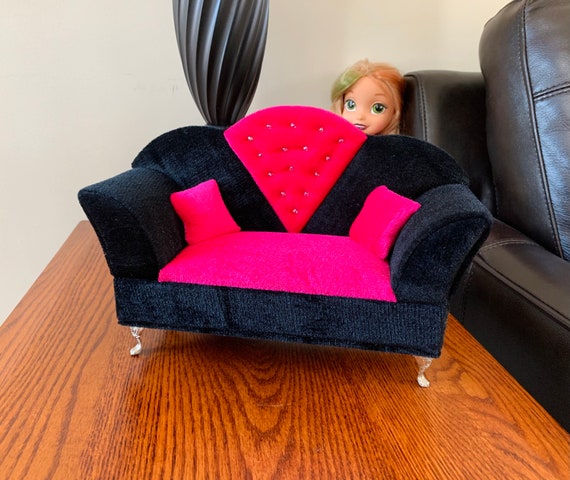 Dolls House Miniature Furniture Velvet Double Couch With Cushions