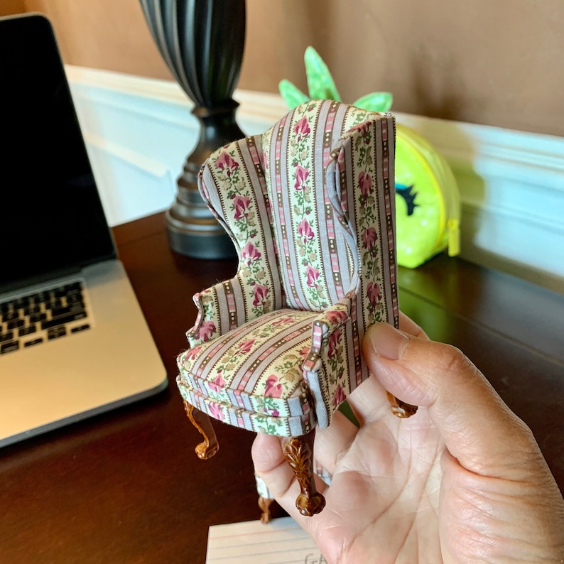 Scale1:12 Dollhouse Miniature Furniture Floral Pattern Cloth Wing Chair and Ottoman Set 2 pcs