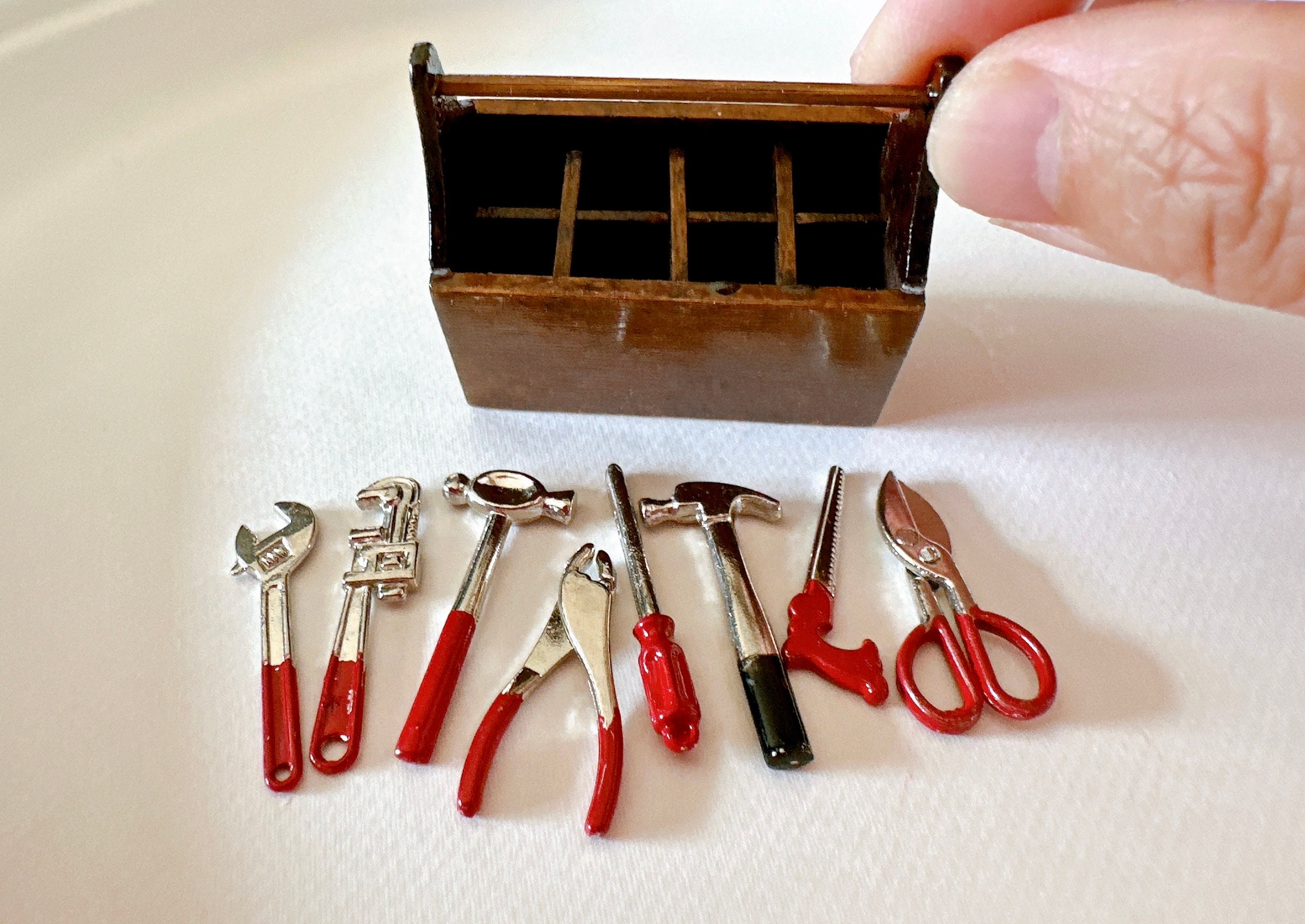 Dollhouse Miniature - Tools, 7 pieces LOT HH