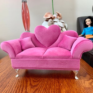 Dolls House Miniature Furniture Velvet Double Couch with Cushions, Jewelry Box, 1:6 Scale