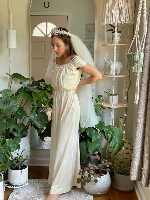 Vintage Ethereal Wedding Dress, Ivory Goddess Gow… - image 6