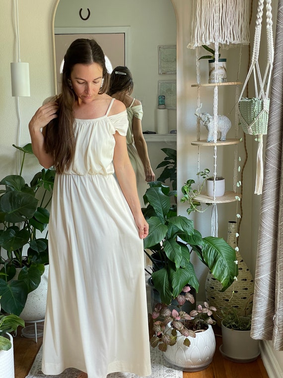 Vintage Ethereal Wedding Dress, Ivory Goddess Gow… - image 7