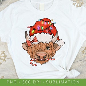 Boże Narodzenie PNG Mikołaj Krowa Sublimacja Projekt, Highland Krowa png Plik do druku, Country Farm Holiday png do sublimacji, Światła świąteczne png