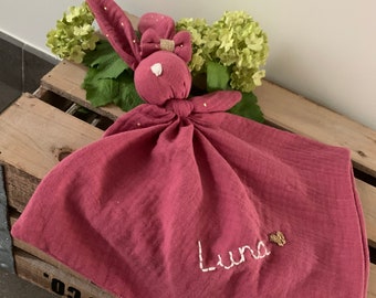 Doudou lapin personnalisé / cadeau naissance bébé  / doudou double gaze