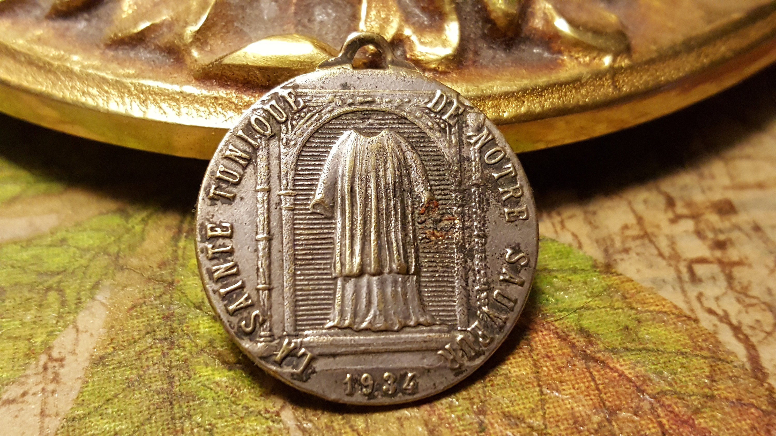 Médaille Religieuse Ancienne Ostension de La Sainte Tunique Argenteuil 1934 France