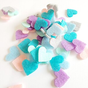 Felt Heart Cut Outs ( Douches de bébé, Décoration de fête, Artisanat pour enfants, Fabrication de cartes , Scrap Booking )