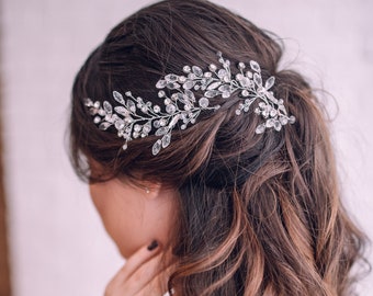 Bridal headpiece-Wedding hair vine-Bridal hair vine-Wedding hair accessories- Flower hair vine-Bridal hair accessories