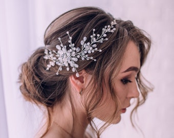 Bridal hair vine-Bridal hair accessories-Bridal headpiece-Wedding hair accessories- Flower hair vine-Wedding hair vine