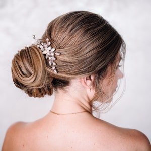 Bridal Hair Comb Crystal Hair Comb Pearls Hair Comb Bridal Hair Accessories Wedding Hair Accessories Perls Hair Comb image 1