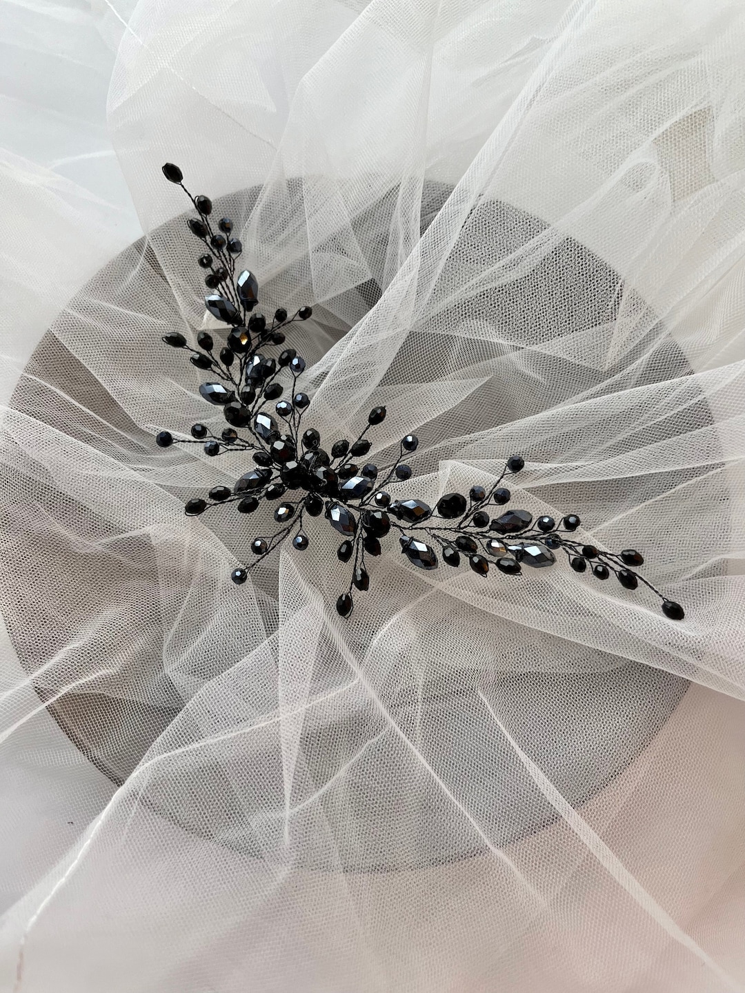 Dark Wedding Hair Accessories: Elevate Your Bridal Glam with Elegant Dark Accessories