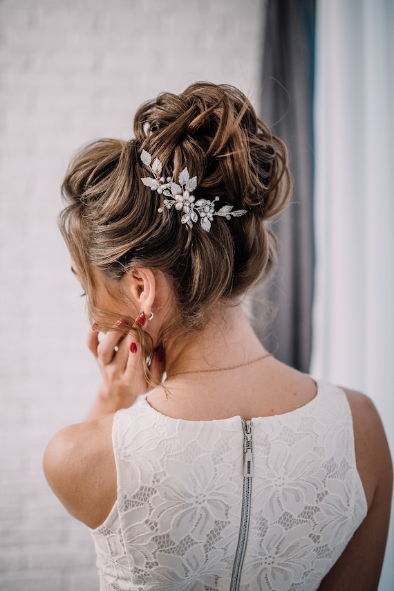 Silver Bridal Hair Comb Handmade Crystals Pearls Leaves Wedding Accessory Amazon.com : SWEETV Silver Bridal Hair Comb for Wedding Hair  main image 3