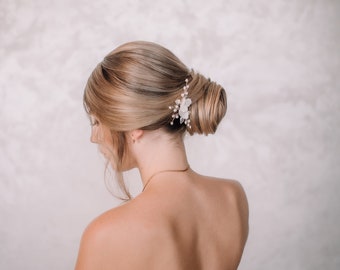 Wedding Hair Comb Bridal Hair Comb Natural Pearls Accessories Floral Hair Comb Flower Hair Comb Bridal Hair Accessories