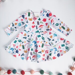 Weihnachten Collage Kleid, Urlaub Strickkleid, Santa Kleid