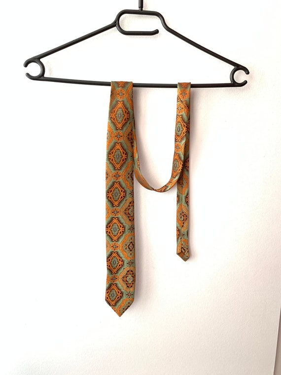 Vintage Paterned Necktie Boho Necktie Hippie Tie C