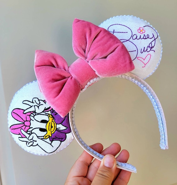 Daisy Embroidery Mouse Ears - Etsy display picture 2