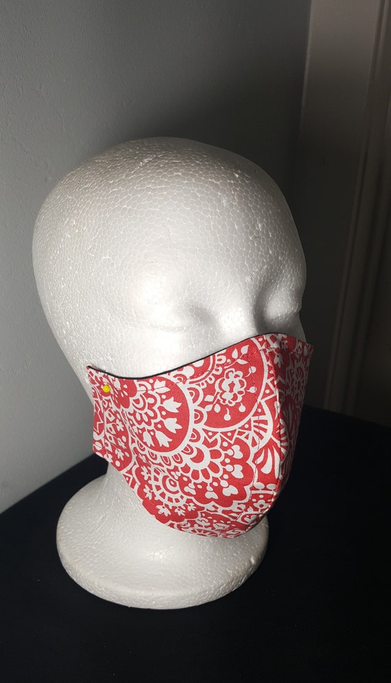 Stralend Stof omvatten Adult Bree Paisley Coral Fabric Protective Reusable Face Mask | Etsy