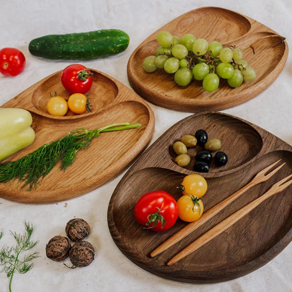 Holzplatte in 2 Abschnitte unterteilt, Eichenteller, Serviertablett, Holzplatte mit Abschnitten, Öko-Geschenk, Geschenk für Mutter, Geschenk für Kinder