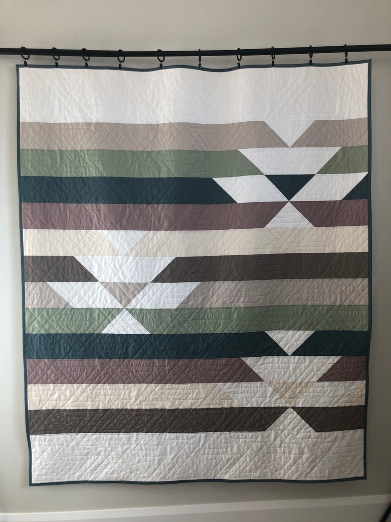 Modern Geometric West Hawk Lap Quilt / Blanket - Etsy